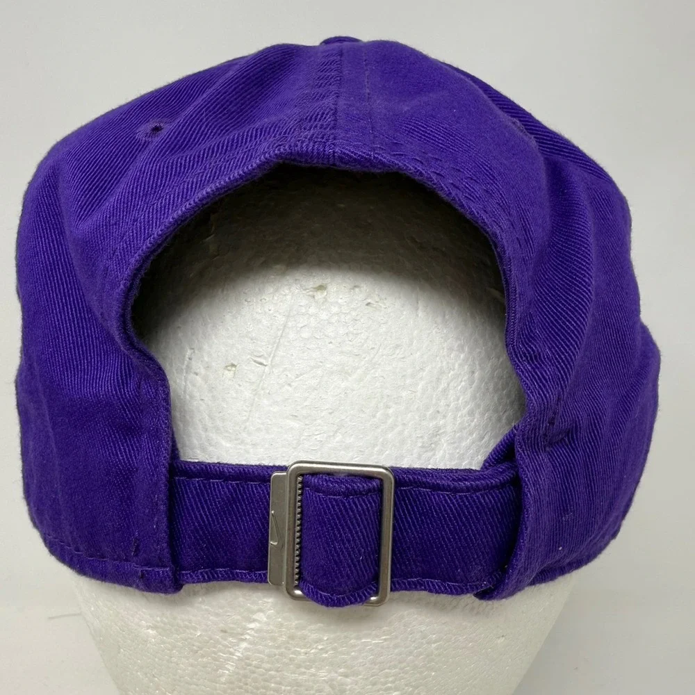 Nike Heritage86 The Van Purple Unisex 1 Size Adjustable Baseball Cap‎ NWT